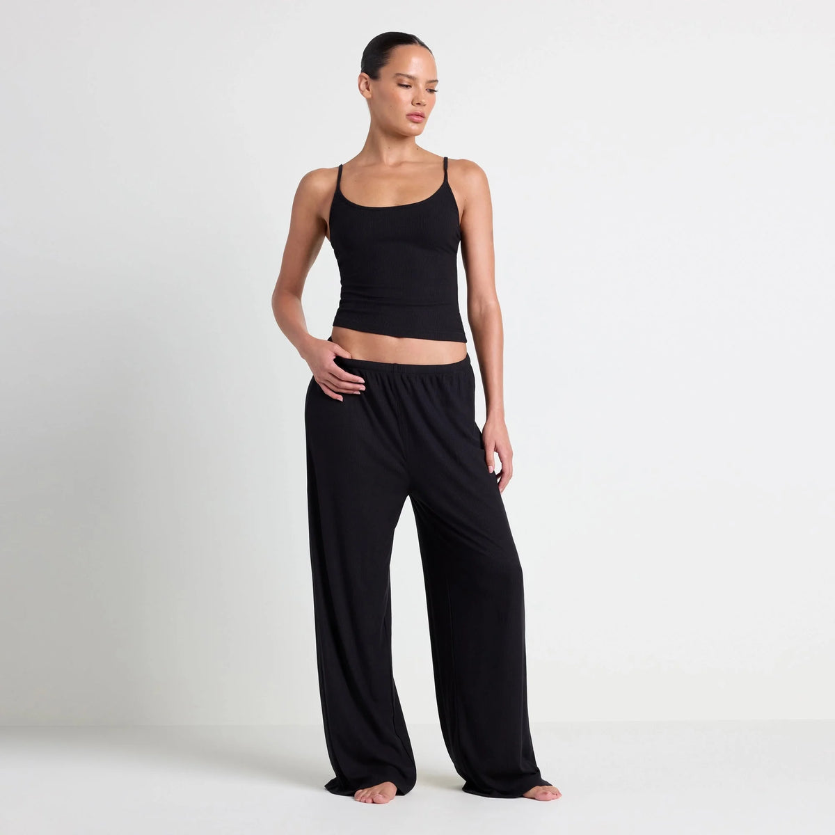 SOFT LOUNGE TANK SLEEP SET | ONYX