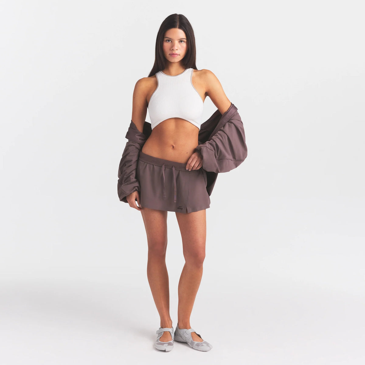 NikeSKIMS STRETCH NYLON SKORT | RESIN