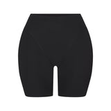 SKIMS BODY BUTT AND HIP ENHANCING MID THIGH SHORT | ONYX
