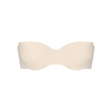 SMOOTHING INTIMATES STRAPLESS BRA | SAND